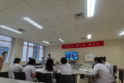 医学装备保障部组织彩色多普勒超声诊断仪产品介绍会